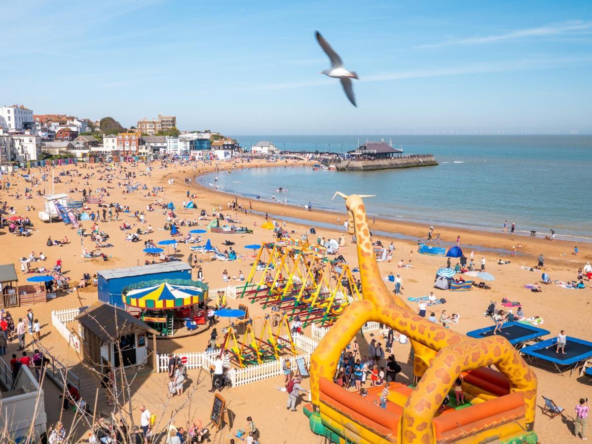 The Sea Lounge Accomodation Broadstairs Buitenkant foto